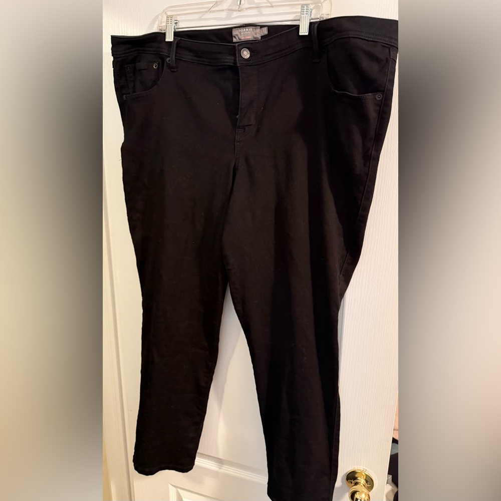 Torrid black skinny jeans